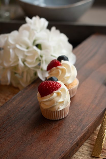 Cupcake (vanilka, čokoláda, red velvet)