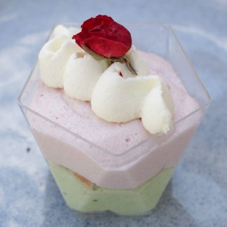 Matcha-malina kelímek